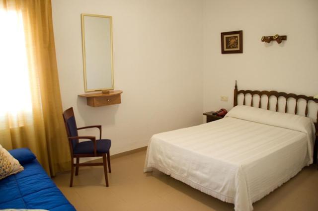 Hotel Álvarez Tuéjar Szoba fotó